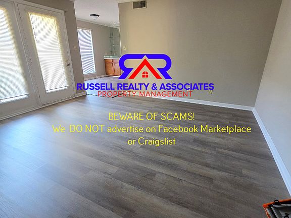 2nd image of 3021 Chase Ln