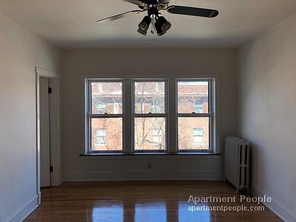 3rd image of 5324 N Glenwood Ave
