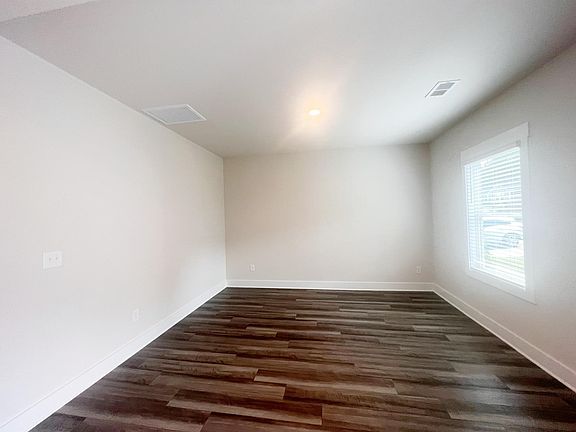 4th image of 129 Hazelcroft Dr