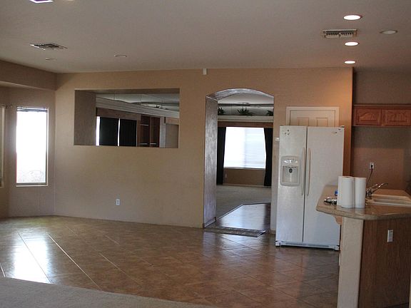 3rd image of 3376 N 130th Ave