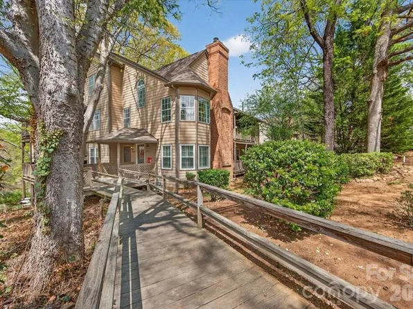 6000 Gray Gate Ln APT D, Charlotte, NC 28210