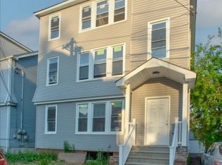 262 Wainwright St, Newark, NJ 07112