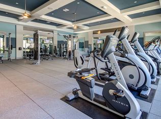 8633 Addison Place Cir, Naples, FL 34119