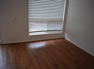 6648 Trigo Rd APT 1A, Isla Vista, CA 93117