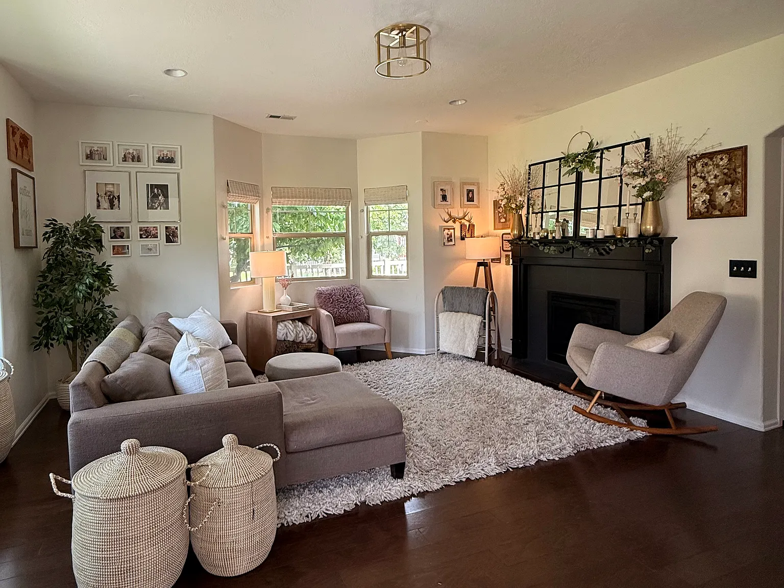 10601 S Topview Rd — Photo 2