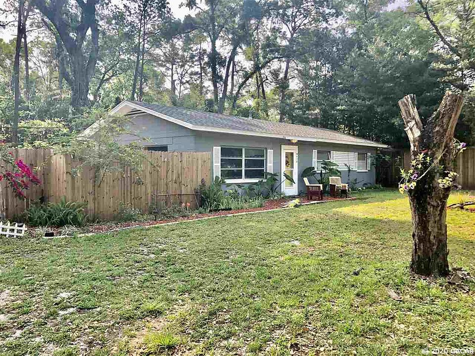 1st image of 4113 NW 20th Ter