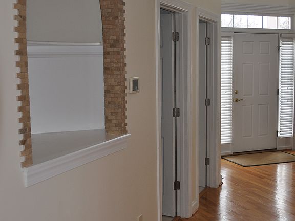 3rd image of 4301 Sugar Pine Ln