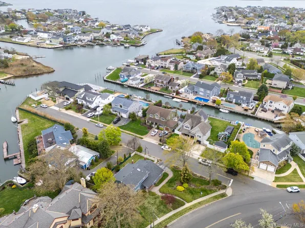 142 E Shore Drive, Massapequa, NY 11758
