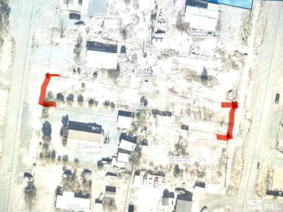 2nd image of 2920 Tonopah St