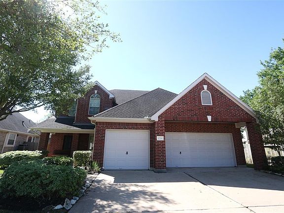2nd image of 17719 Cypress Laurel St