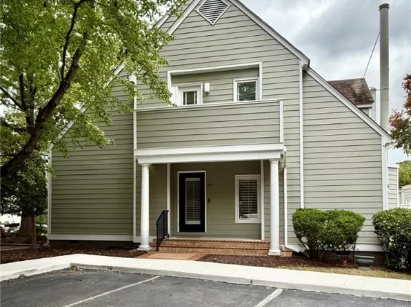 8215 Greystone West Cir, Henrico, VA 23229