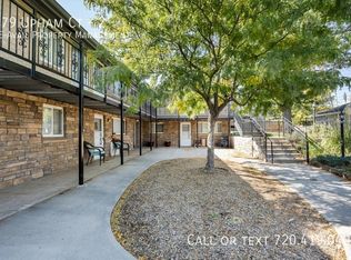979 Upham Ct APT 2, Lakewood, CO 80214