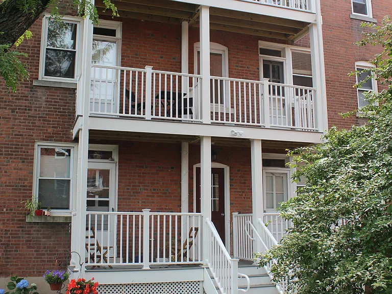 888 Farmington Ave #D — Photo 16