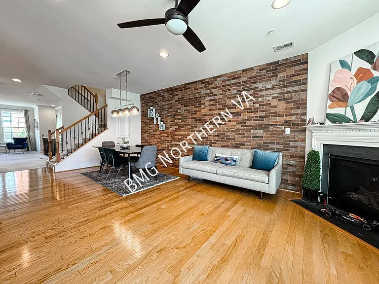 3190 Yeager Dr — Photo 14
