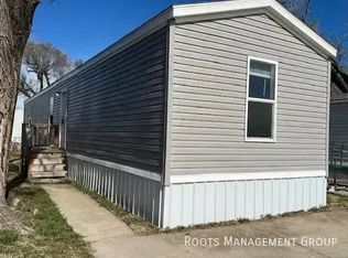 1422 Teakwood St #1422TW, Salina, KS 67401