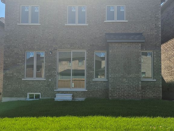 5th image of 23 Rogerson St