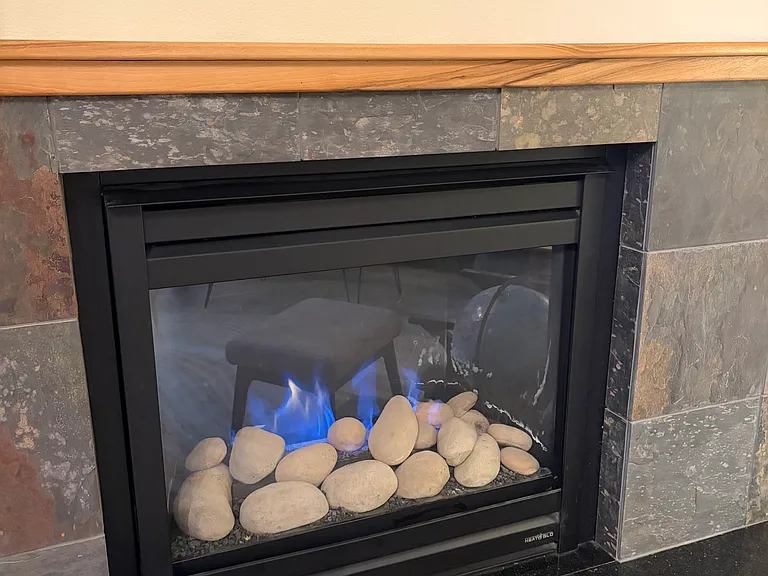 226 Benton Ave — Photo 9