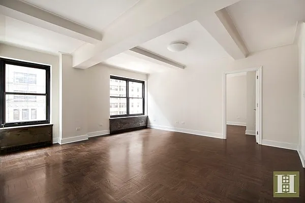 Rented by Halstead Real Estate | media 29