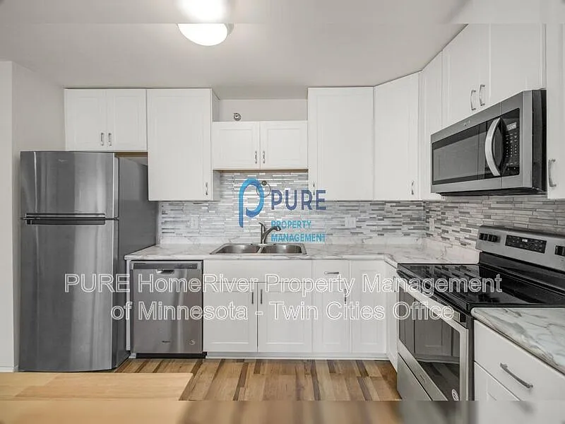 1 bed, 1.0 bath, 828 sqft, $1,375 — Photo 4