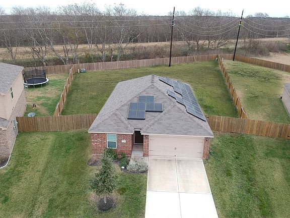 Large Lot and View of numerous Solar Panels