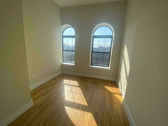 2nd image of 35 Rogers Ave #4
