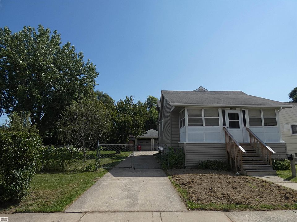 1st image of 26088 Oakland St