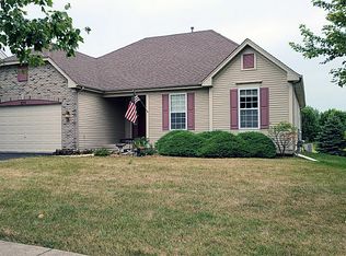 209 Caledonian Ave, Sugar Grove, IL 60554