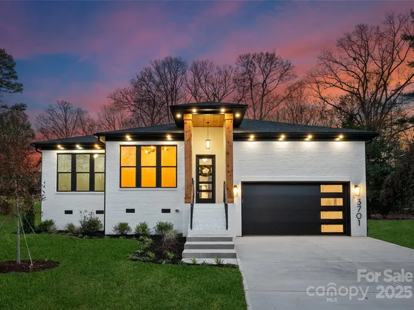 3701 Carmel Forest Dr, Charlotte, NC 28226