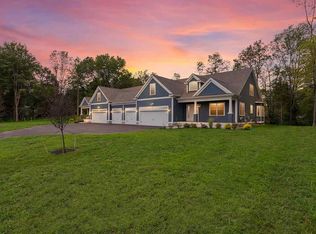 38 Bramber Valley Dr, Greenland, NH 03840