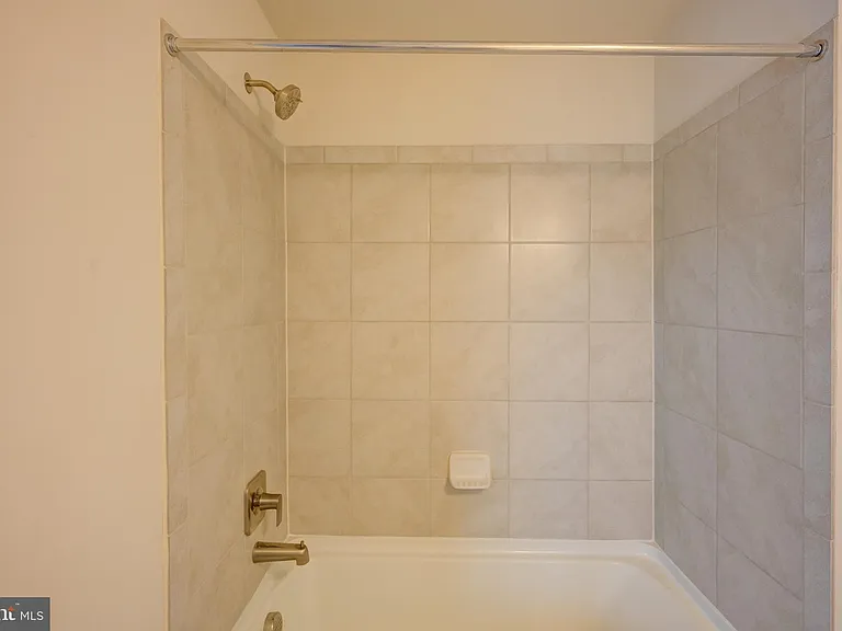 5059 Silver Oak Dr — Photo 15