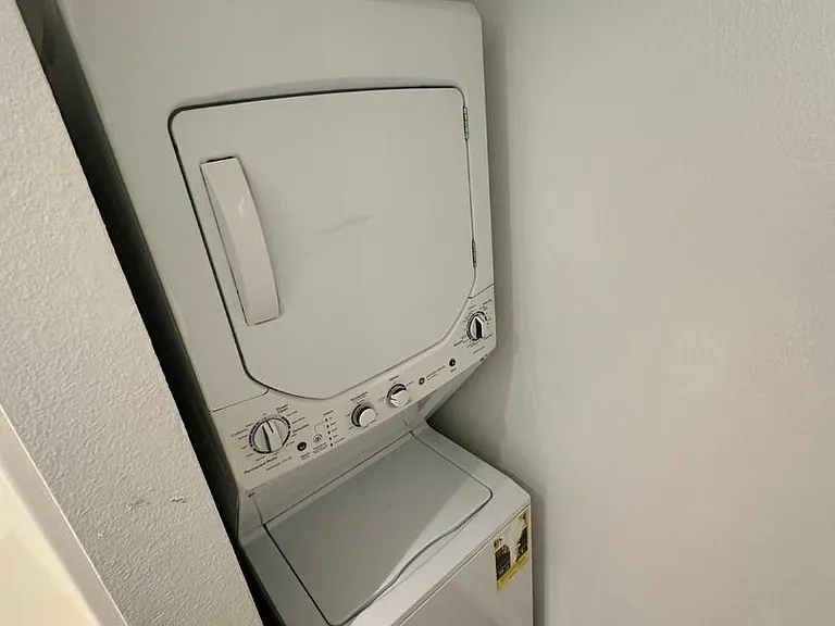 Unit Photo