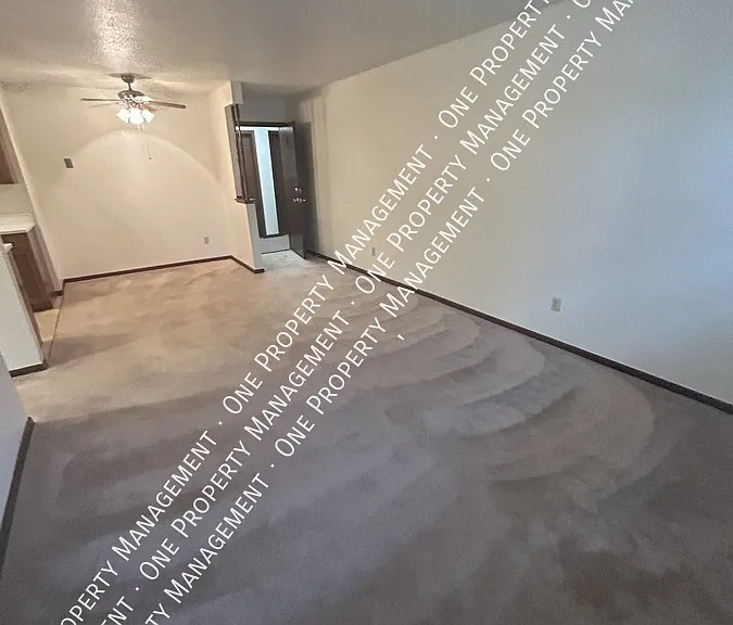 1122 Hancock Dr #1-1122 — Photo 5