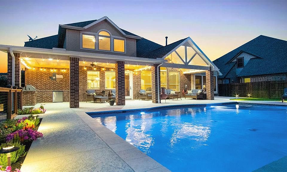 1st image of 10523 Grace Hollow Dr