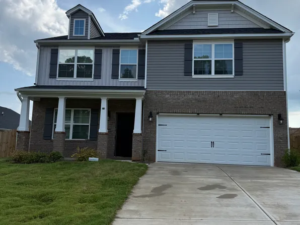 2565 Summersby Dr, Mebane, NC 27302
