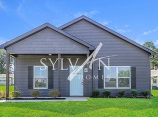 10 Langley St, Pelzer, SC 29669