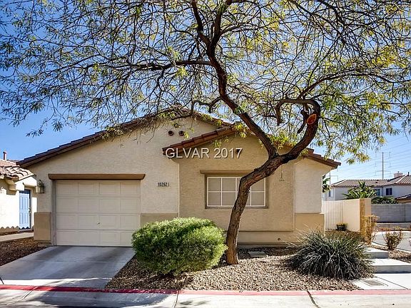 3rd image of 10262 Clovery Ct