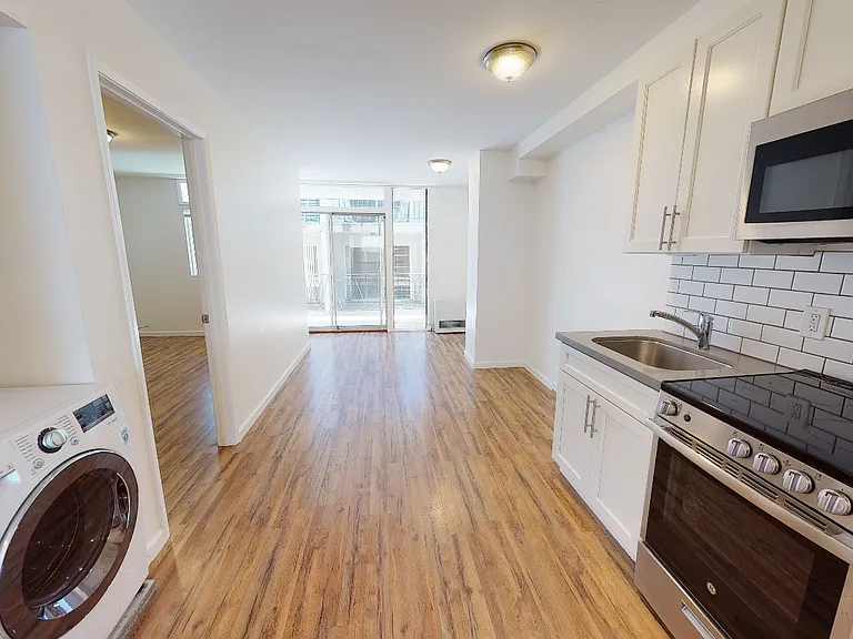 2521 Regent St #11 — Photo 9