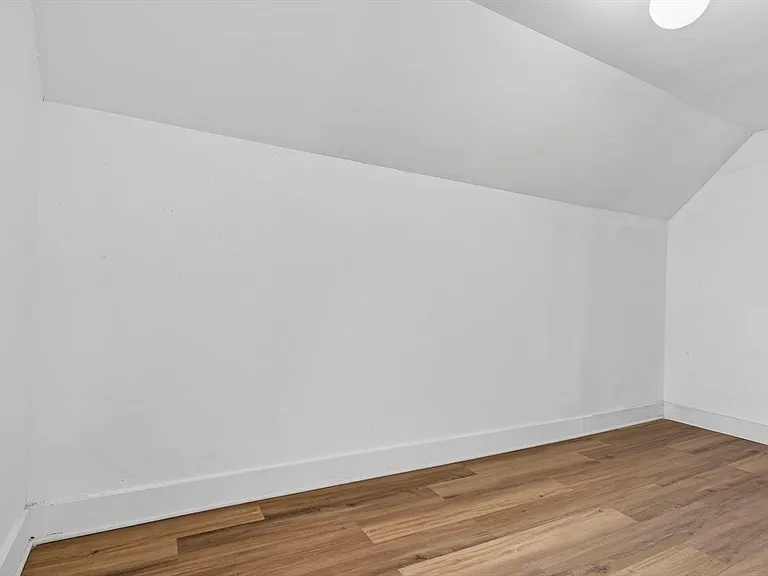 166 Elliot St #2 — Photo 14