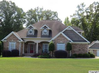 109 Meadow Creek Rd, Glencoe, AL 35905