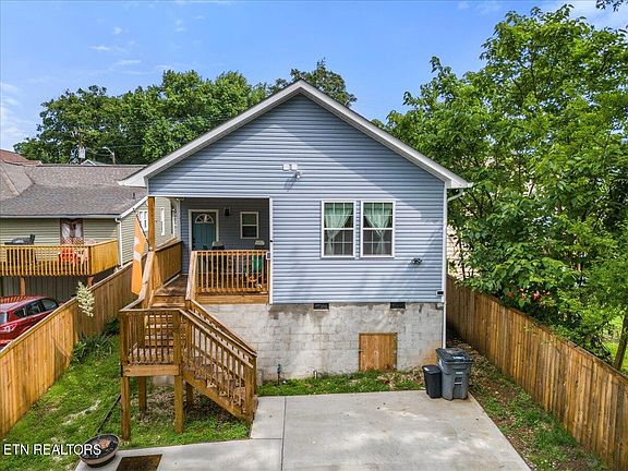 5th image of 1322 Beaumont Ave