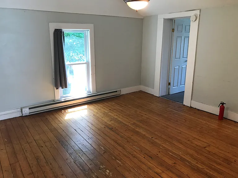 20 Taylor Ave #2 — Photo 6