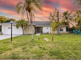 5022 Fairfield Dr, Fort Myers, FL 33919