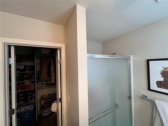 2nd image of 9309-9311 N Robinhood Ave