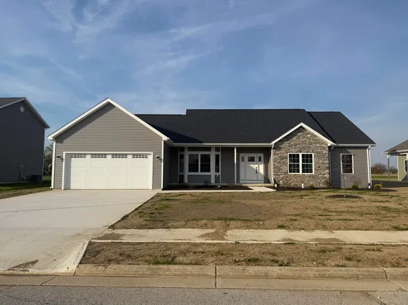 103 Saxony Dr, New Knoxville, OH 45871
