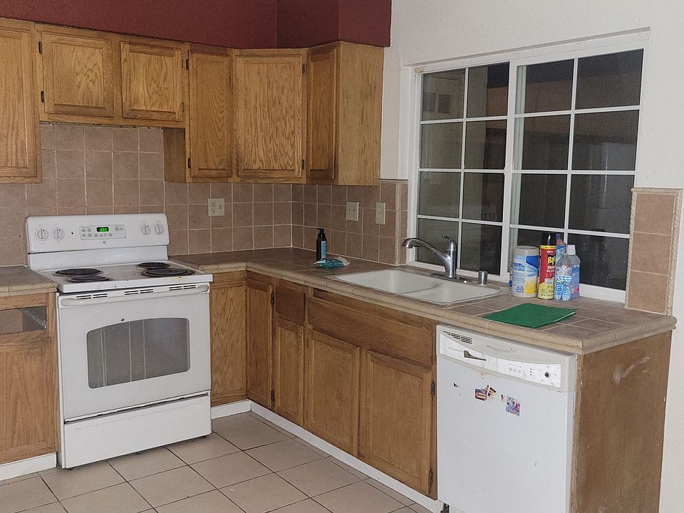 1st image of 507 Cinnamon Dr