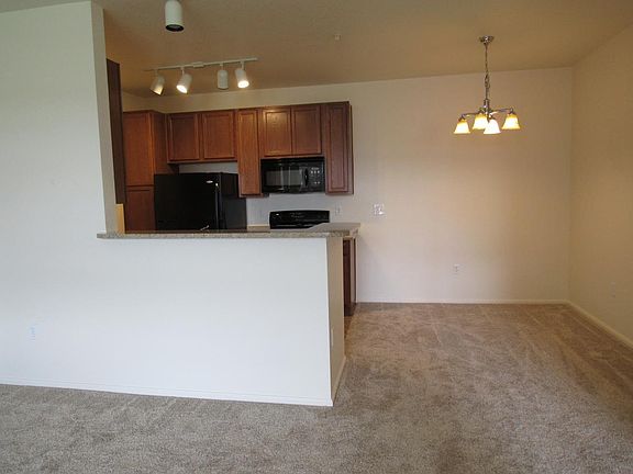 Kitchen granite breakfast bar