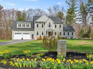 1 Courtney Ln, Westford, MA 01886