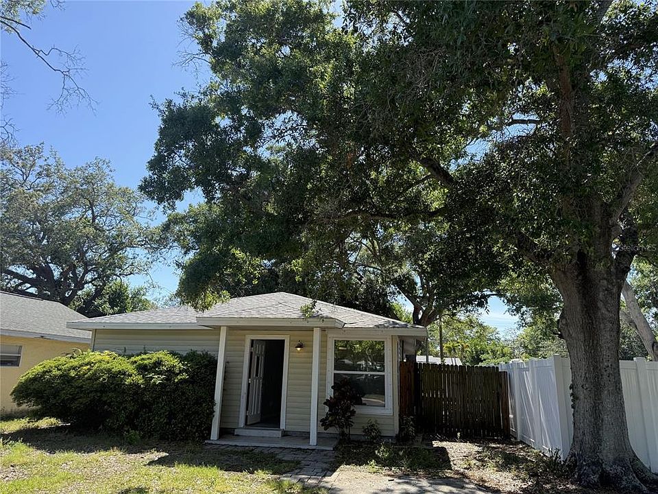 1st image of 1348 FRIEND AVENUE
