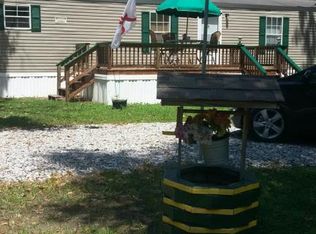 403 Palmetto Ave, Freeport, FL 32439