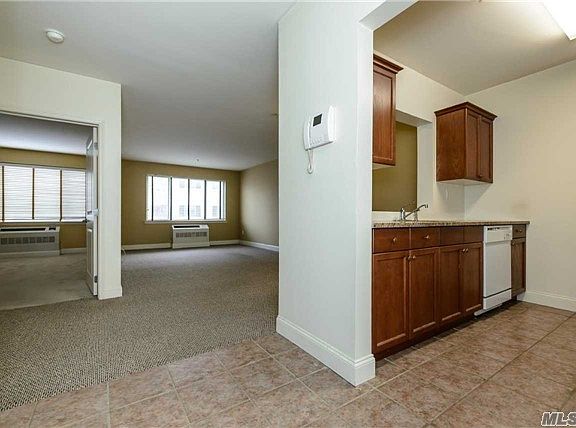 4th image of 130 Post Ave #207